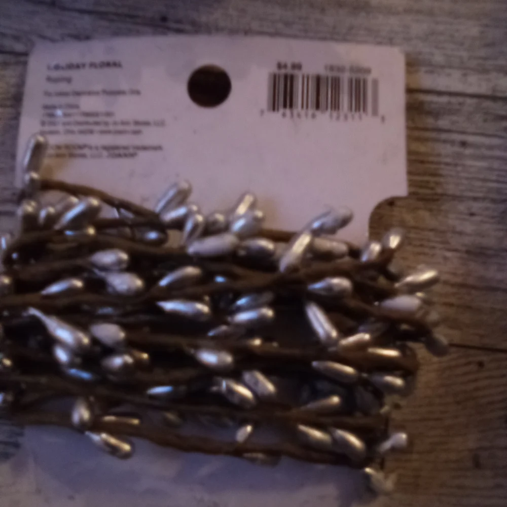 Bloom Decorative Garland Set